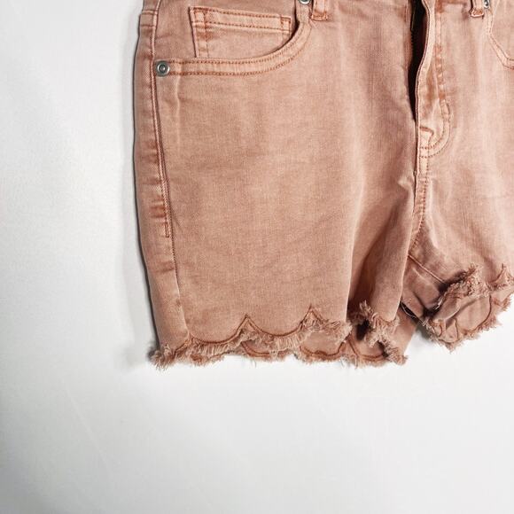 New Francescas Harper Heritage Blush Pink Scallop Edge Jean Shorts 25 Stretch - Picture 4 of 12